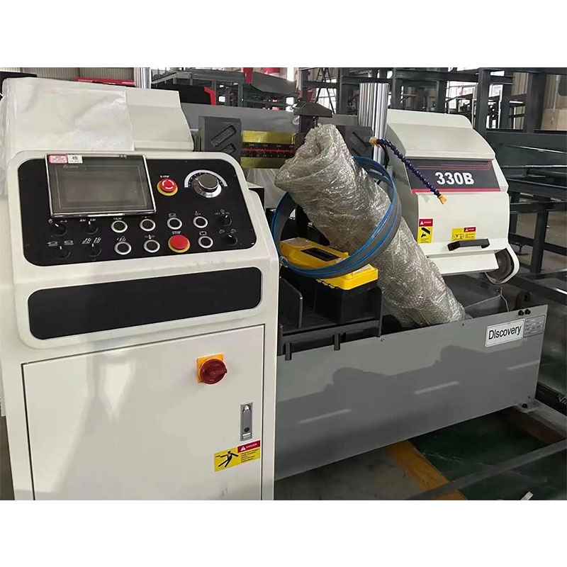 Станок ленточнопильный горизонтальный автоматический по металлу 330B