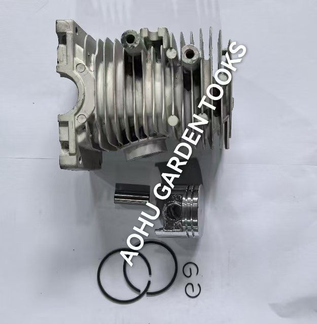 Chain Saw 180 Cylinder/Crankcase/Shaft/Clutch/Carburator/Starter