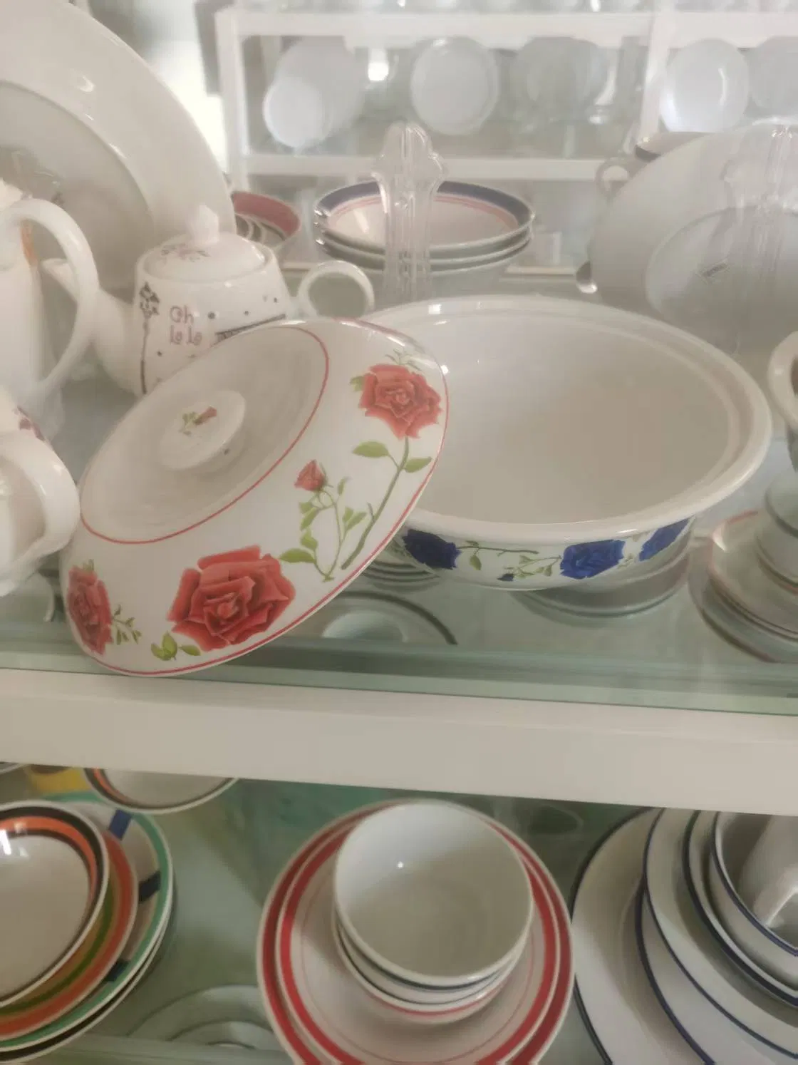 Elegant 9.5 Inch Bowl with Lid for Kitchen Organization Cover Porcelainware Ceramic Kitchenware Tableware