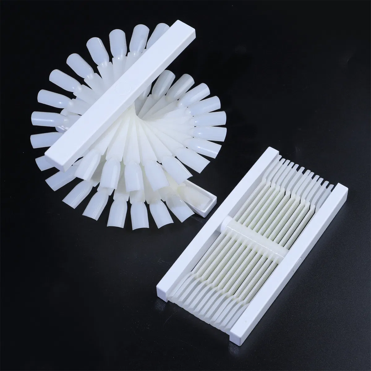 50-Color Fan-Shaped Color Card Nail Polish Swatch Practice Nail Polish Color Display Board Nail Mold Nail Tips