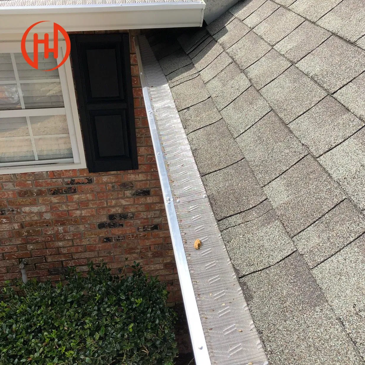 China Top Sale Roofing Material Aluminum Roof Water Drainage System Villa House Top Using Aluminum Rain Gutter System