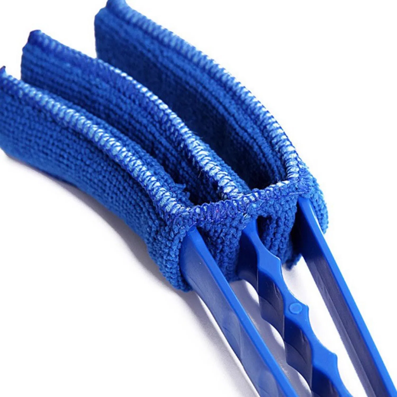 Микрофибровая щётка-перчатка для уборки