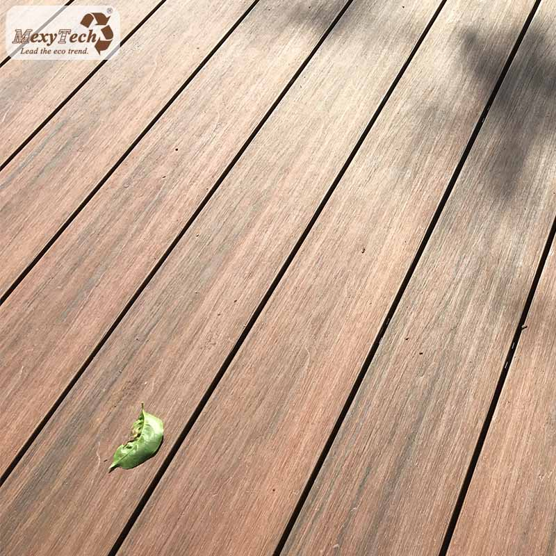 Hot Sell Steel Decking Warehouse Stock / 3D Wood Grain Outdoor WPC Co Extrusion Flooring Decking