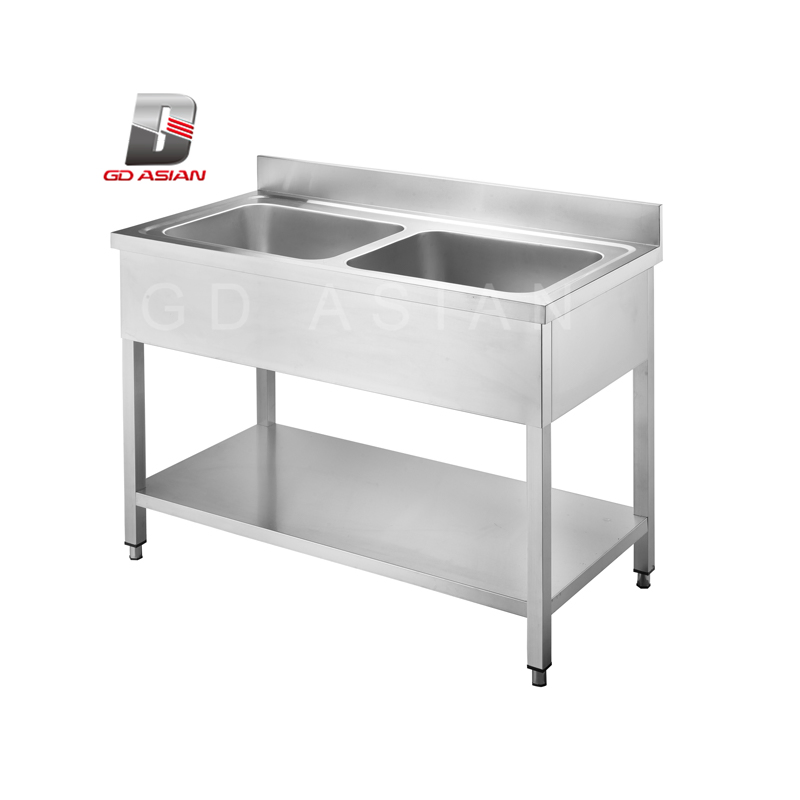 2 Sinks in Center Square Stainless Steel Legs