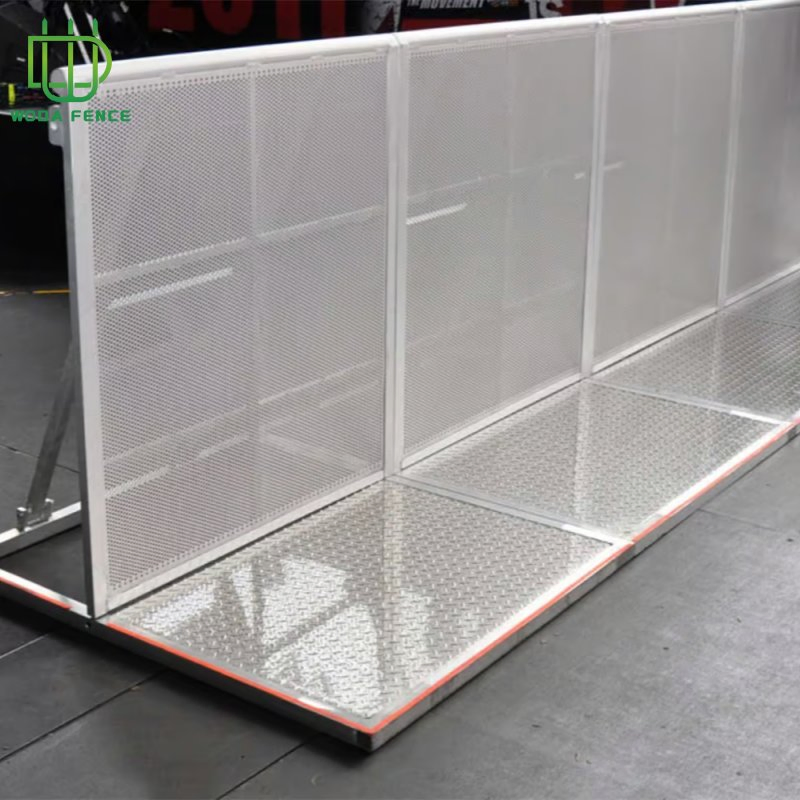 Big Event Stadium Festival Black Galvanized Steel Aluminum Crowd Control Road Folding Safety Metal Mojo Stage Barricade for Pedestrian Traffic Concert Airport