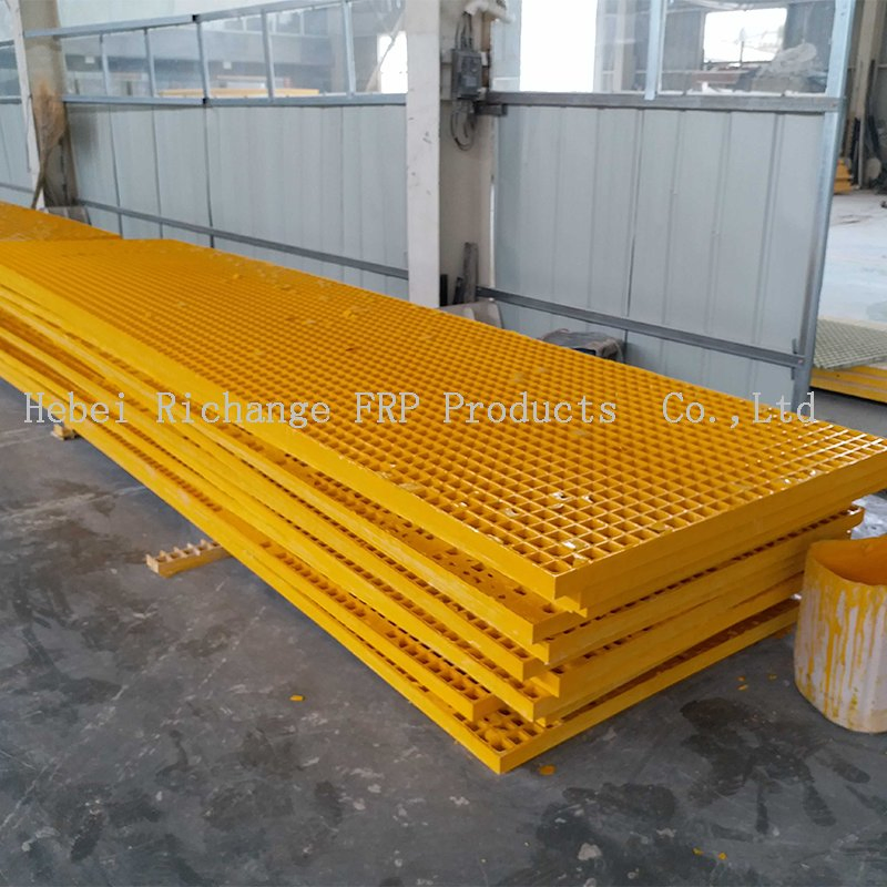 30*30mm Mesh Rooftop Walkway Floor GRP FRP Fiberglass Grating