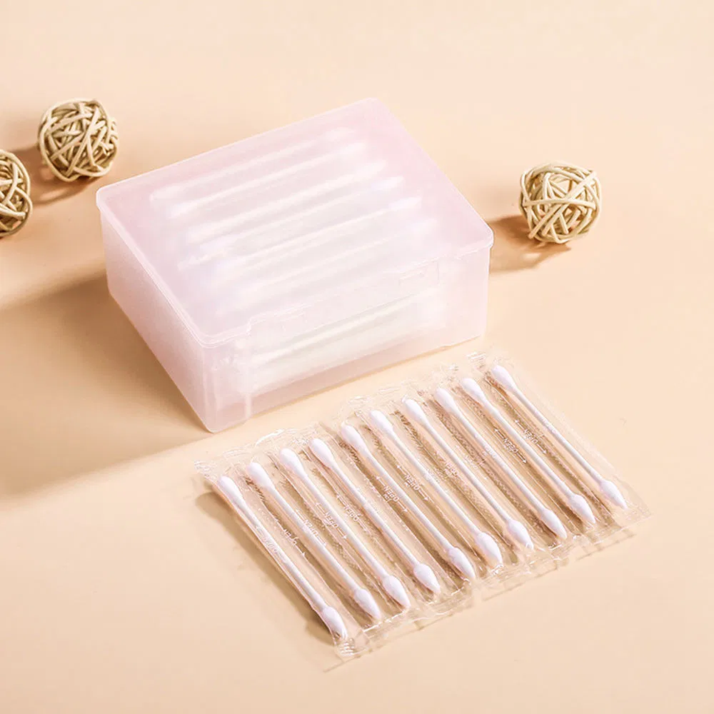 100 Pieces Double-Ended Cotton Swabs.