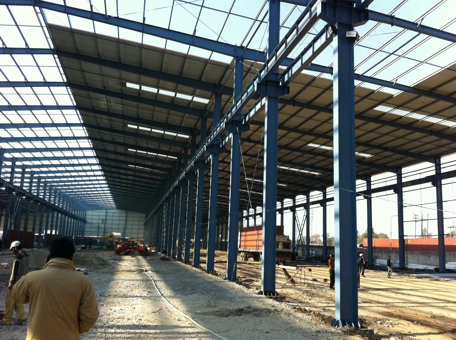 Modern Prefab Steel Structure Building Prefabricated Warehouse/Workshop/Aircraft Hangar/Office Construction Material