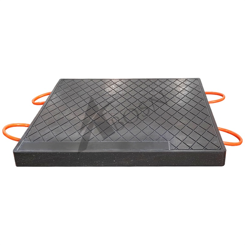 Custom Size Safety UHMWPE Mobile Cribbing Blocks Crane Stabilizer Pad Outrigger Pad with Handle Logo