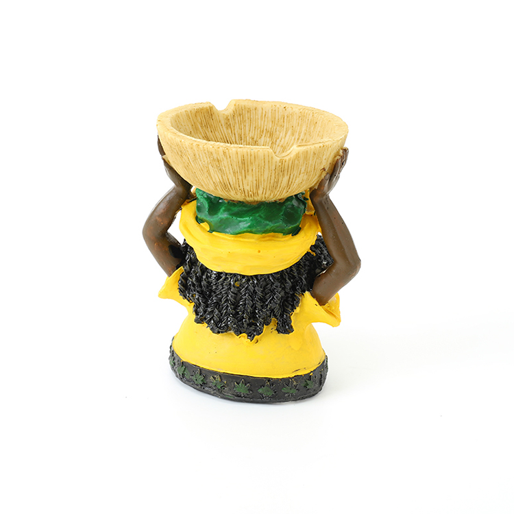 2021 Wholesale OEM Hot Sell Cartoon Characters Bob Marley Resin Ashtray