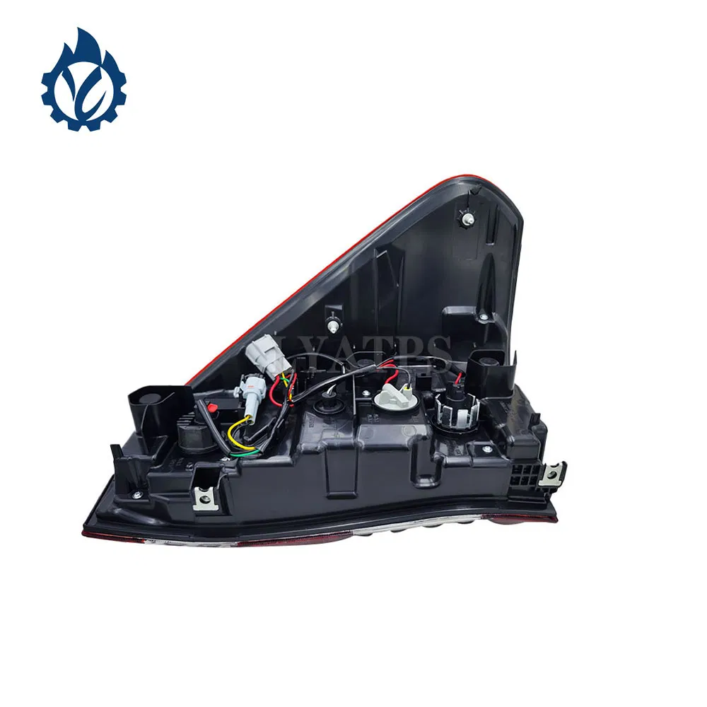 Задний фонарь Toyota Hilux 2020, оригинал (OEM)