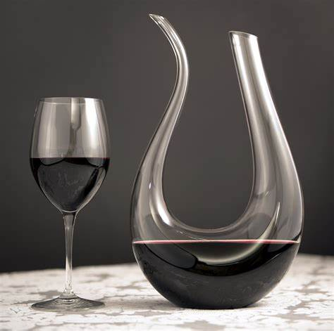 Handmade Glass Red Wine Decanter with Handle Customized Design Wine Accessories for Affinitas