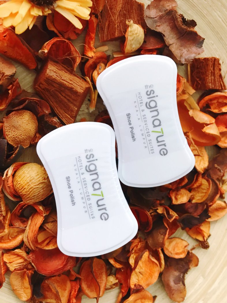 Disposable Shoe Shine Cheap Hotel Round Shoe Shine Sponge