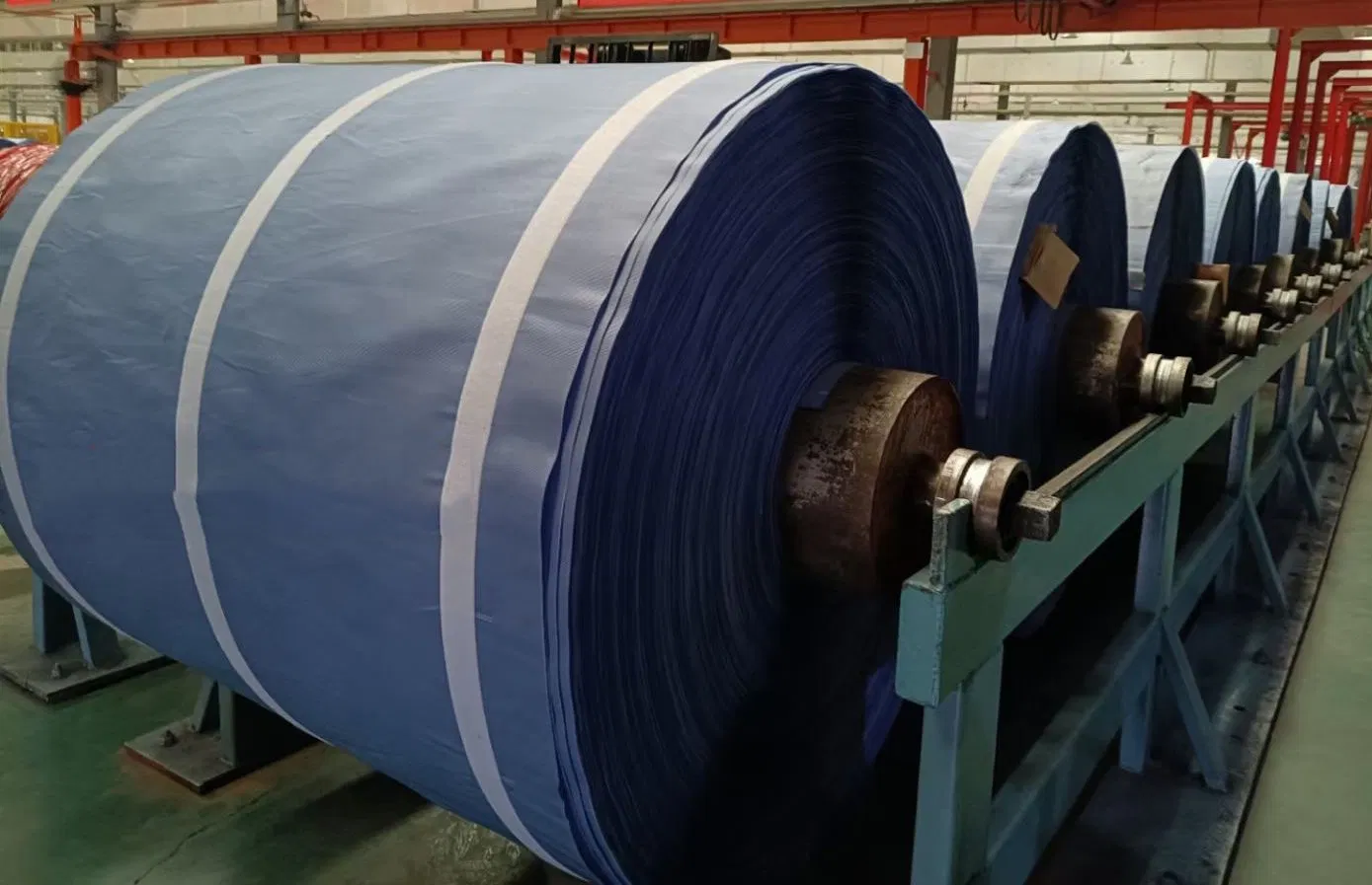 Tire Industry High Quality Smooth Textured HDPE Geomembrane Liner Fabric for Protection