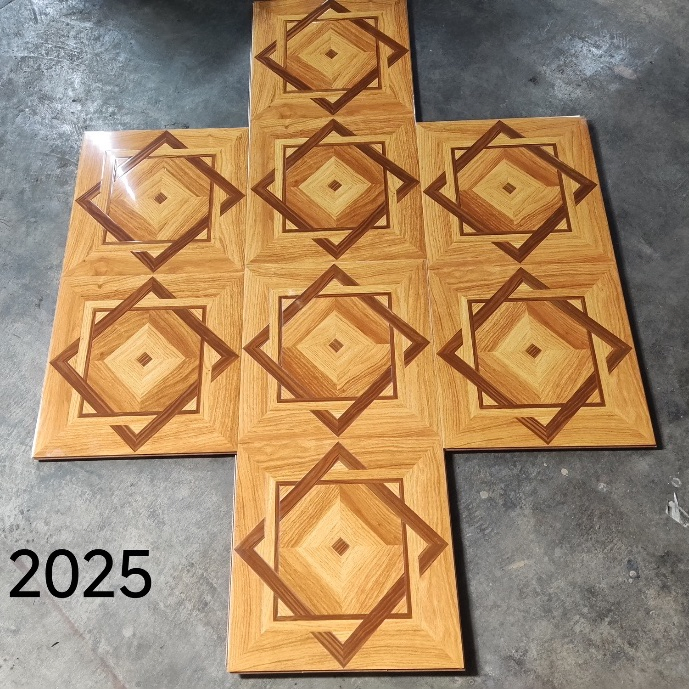 Водостойкий ламинат 12 мм, качественная древесина