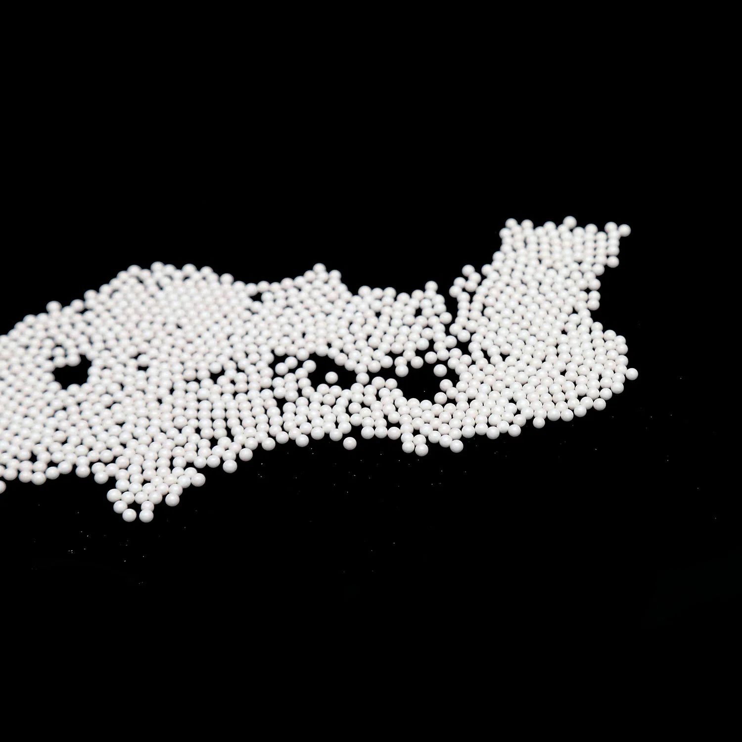 Керамические циркониевые шарики для обработки поверхностей