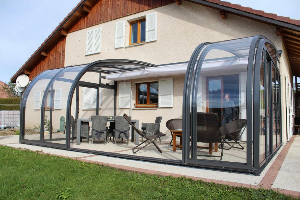 Lean to Wall Retractable Aluminum Sunroom Enclosures