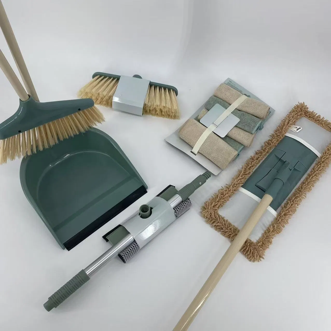 Whole Set Customized Color Household Cleaning Kit High Quality Detailing Brush Kit Kitchen with Car Cleaner