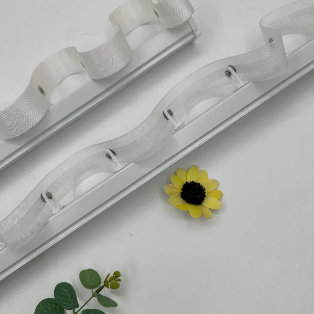 The Latest Design of Modern Style Sun Shading Special Snake Shaped Curtain Track