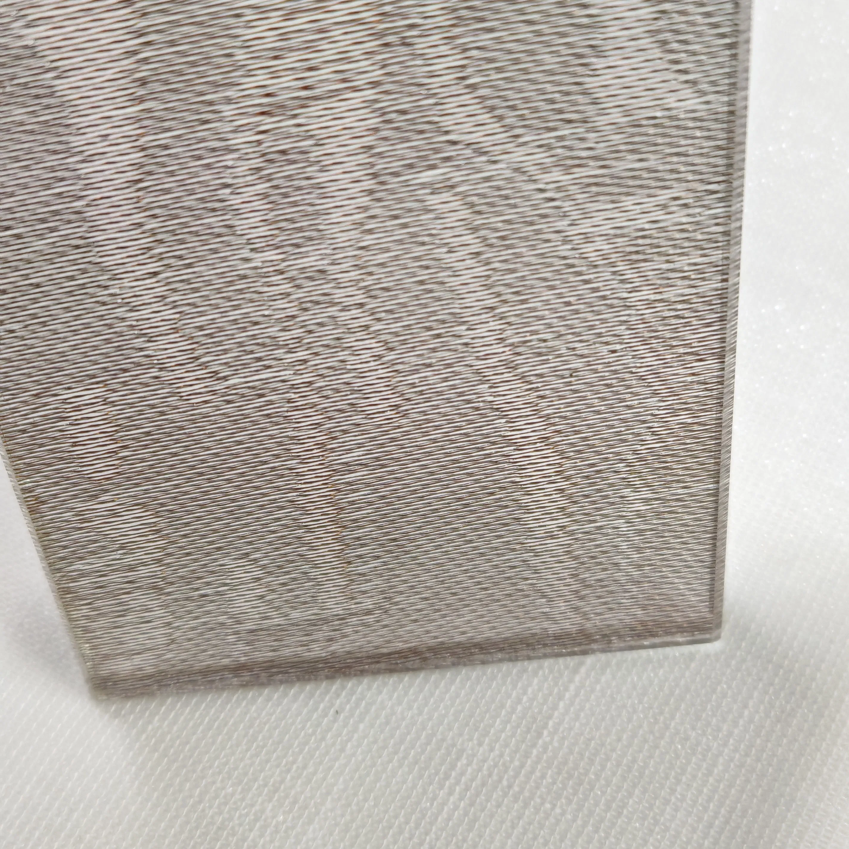 Elegant Artistic Glass Panels for Sleek Modern Home Atmosphere