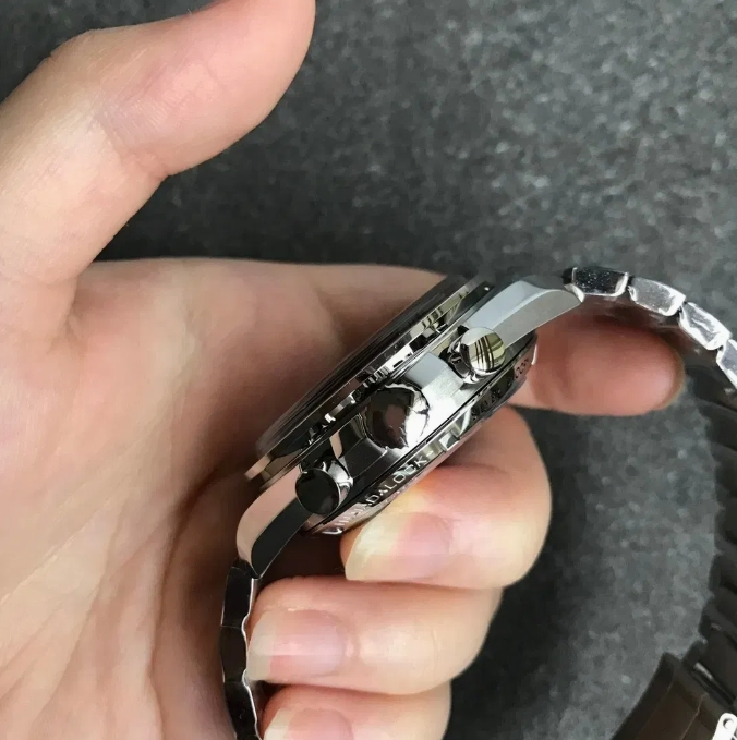 Factory Wholesale Super Clone 5A Quality Omegas 1.1 Sapphire Crystal 904L Stainless Steel Luxury Business Watch