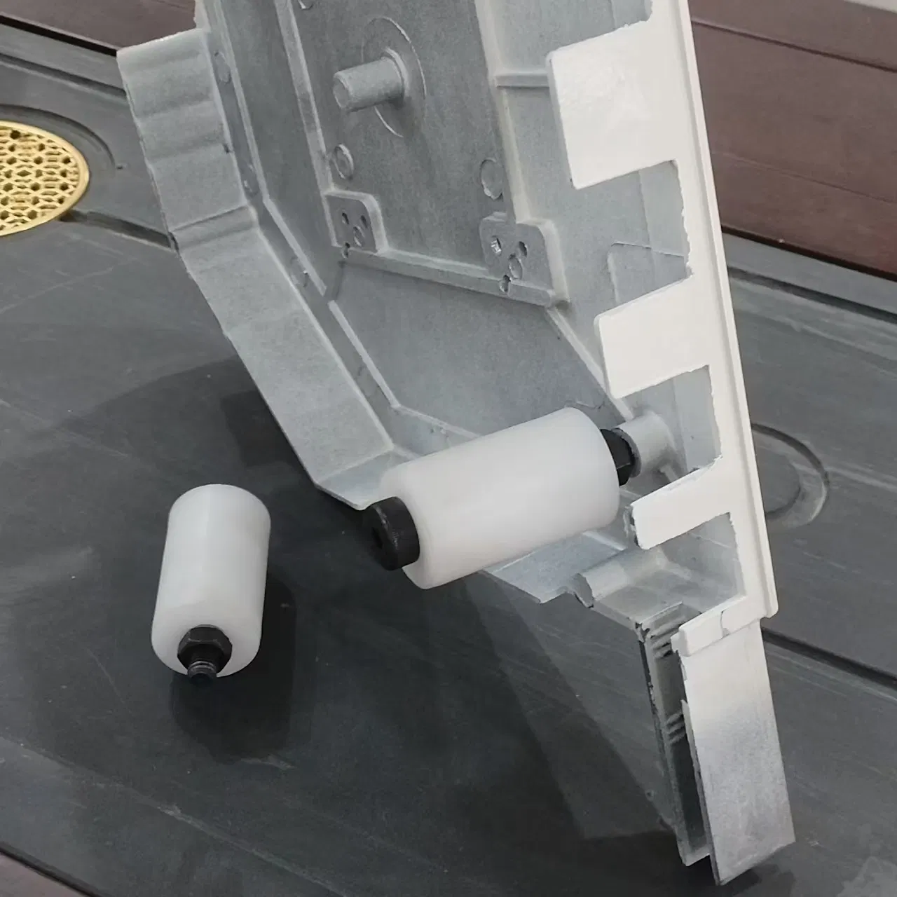 Aluminum Roller Shutter Side Frame/Rolling Shutter End Cap