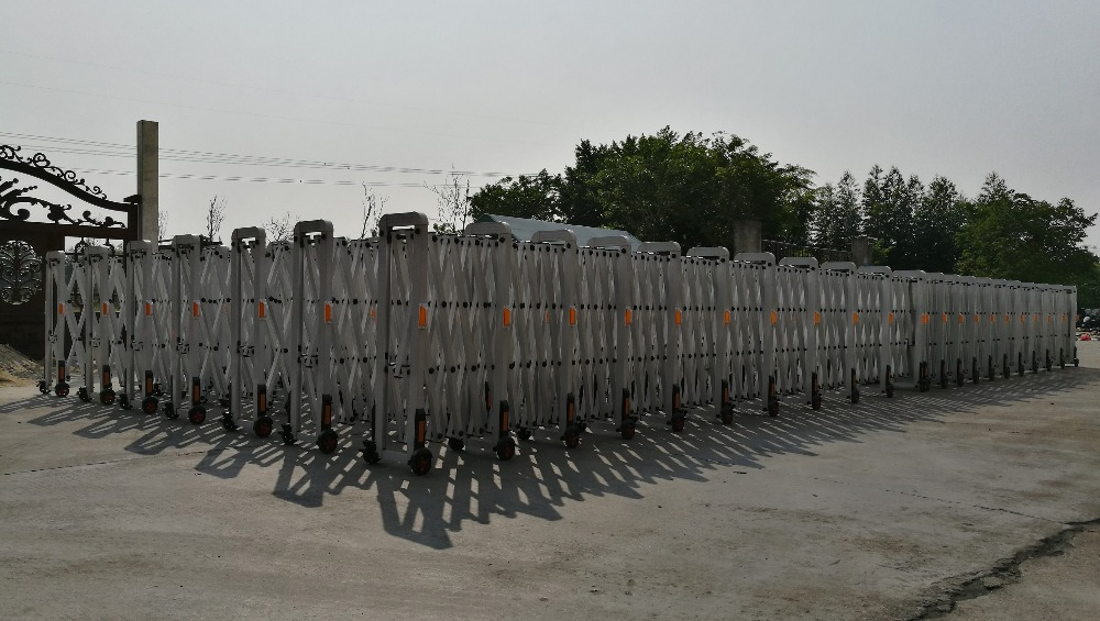 Premium Aluminium Alloy Traffic Control Barrier for Events