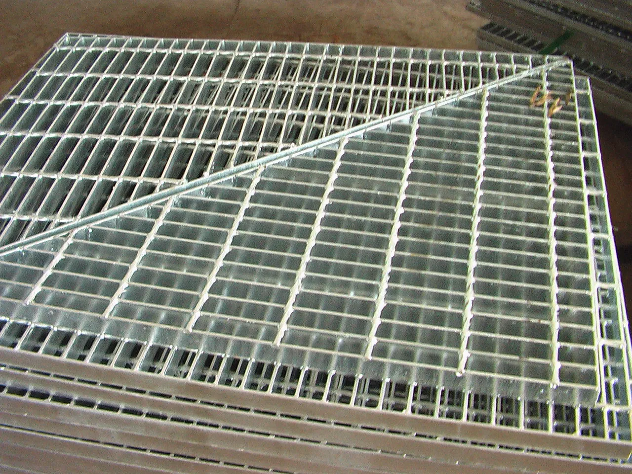Industrial Galvanised Trench Steel Grating for Ditch Drain Cover