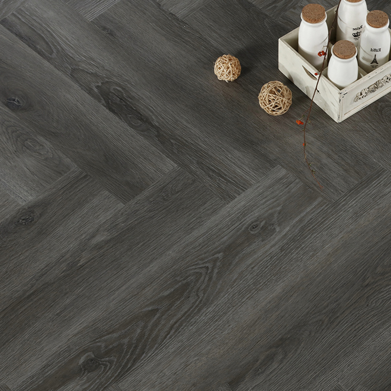 Водостойкий виниловый ламинат SPC 'Елочка' под дуб