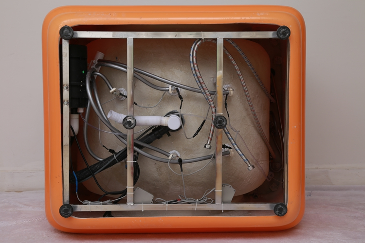 Детская акриловая ванночка для купания малышей