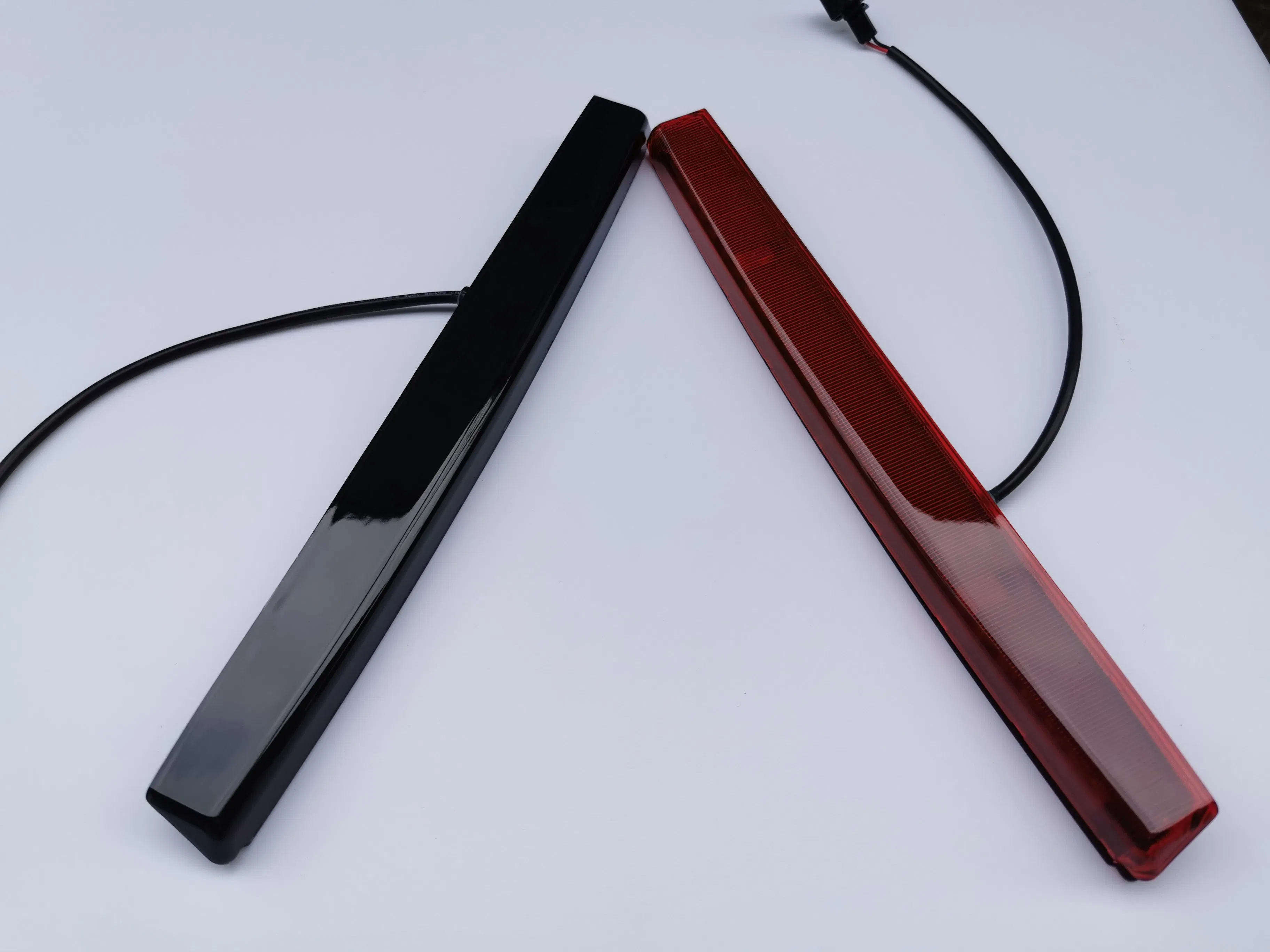 Третий стоп-сигнал для Volkswagen Scirocco 2008-2015