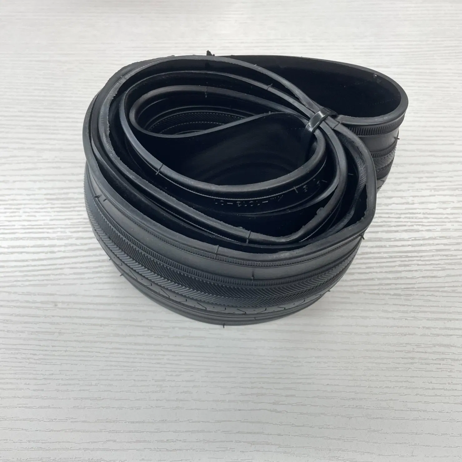 Велосипедная покрышка 26x1 3/8, складная, черная