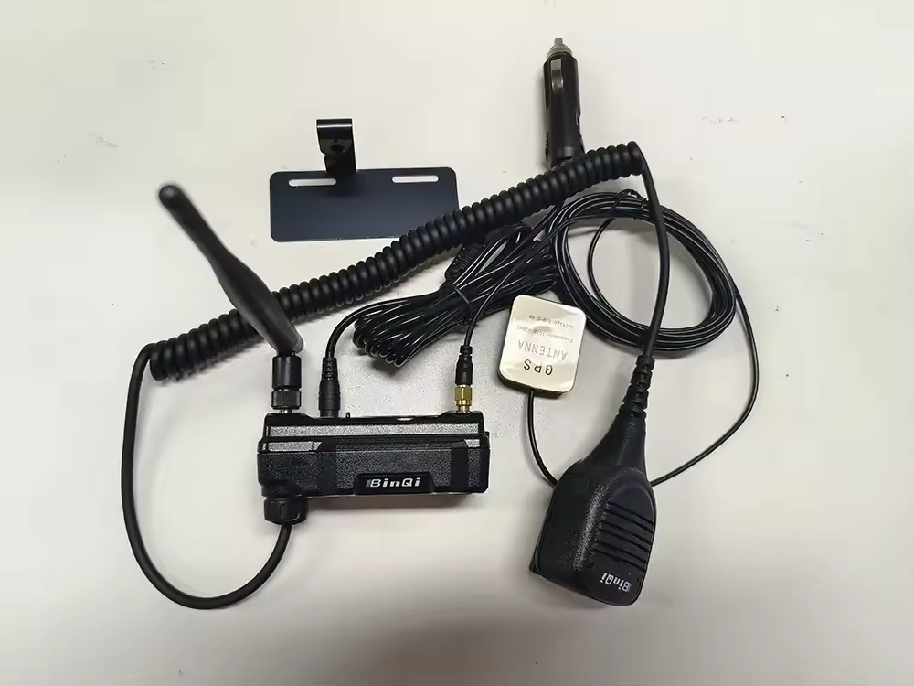 Портативная рация Baofeng 4G DMR с GPS и Bluetooth