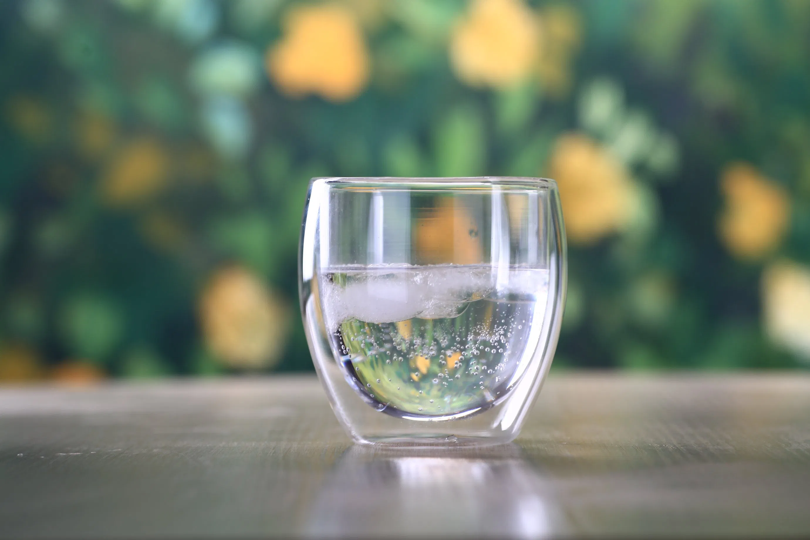 1100ml High Borosilicate Glass Water Drinking Carafe Jug with Stainless Steel Lid