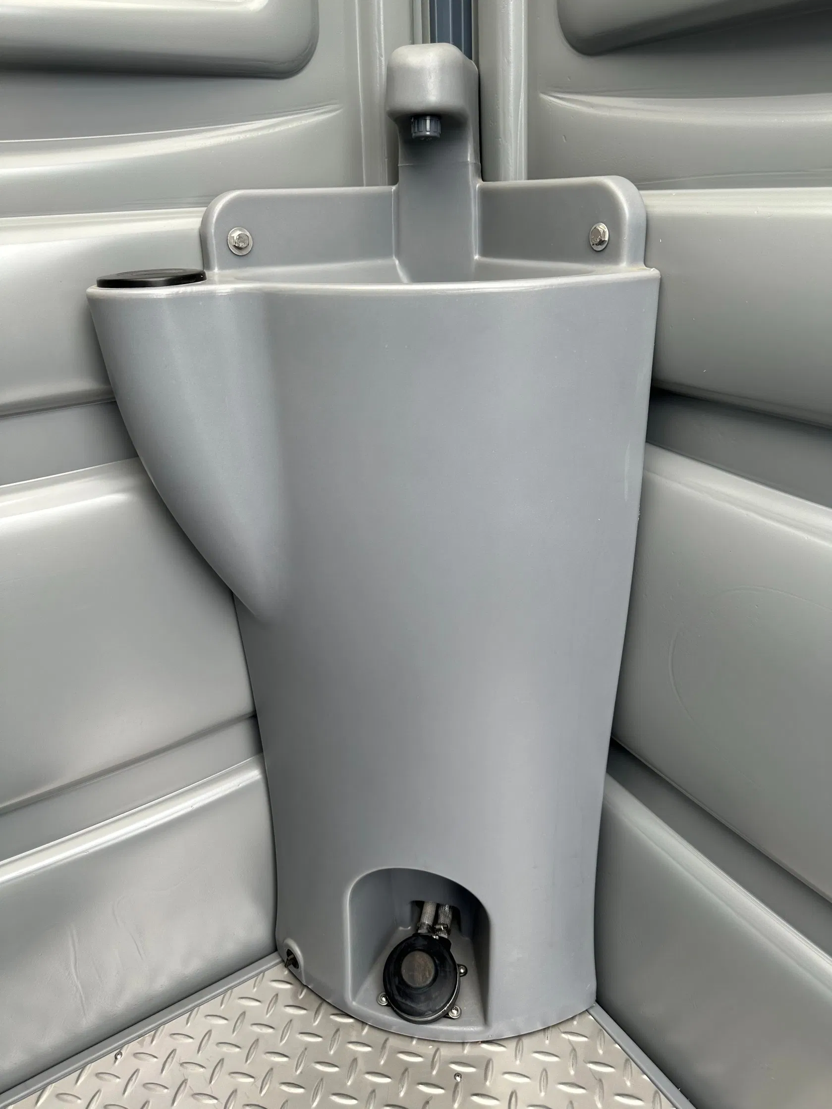 H9 Portability Plastic Toilets Prefab Modular Mobile Toilets Cabin for Outdoors