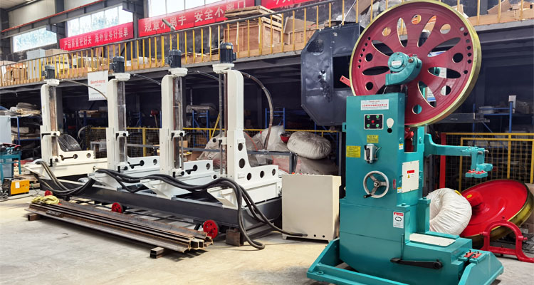 Ленточная пила по дереву универсальная MJ3210