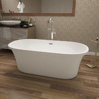 Компактная акриловая ванна для малогабаритных квартир