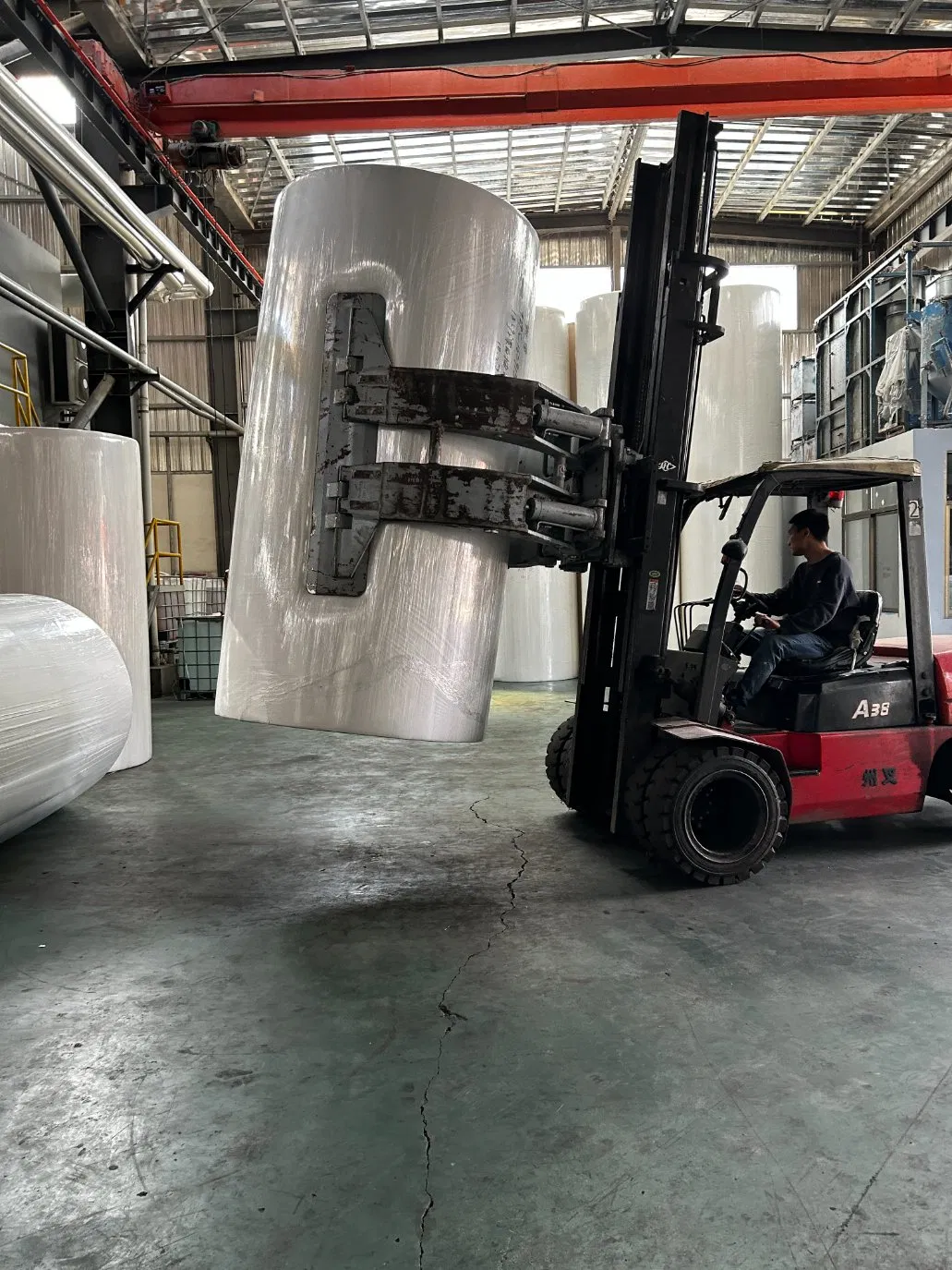 Factory Sale Bleached Bamboo Jumbo Roll for Paper Making