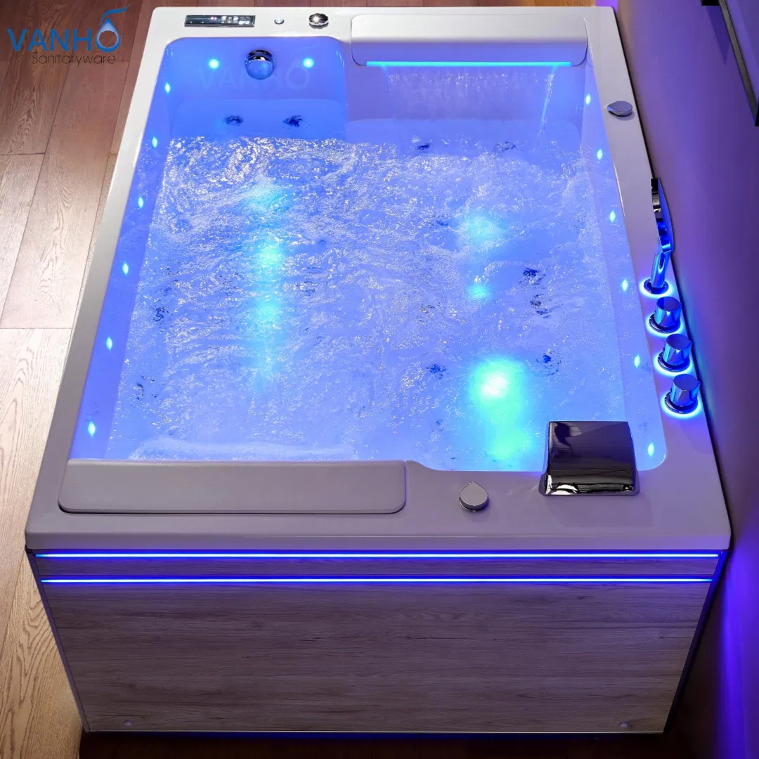 Угловая ванна с гидромассажем и функцией SPA