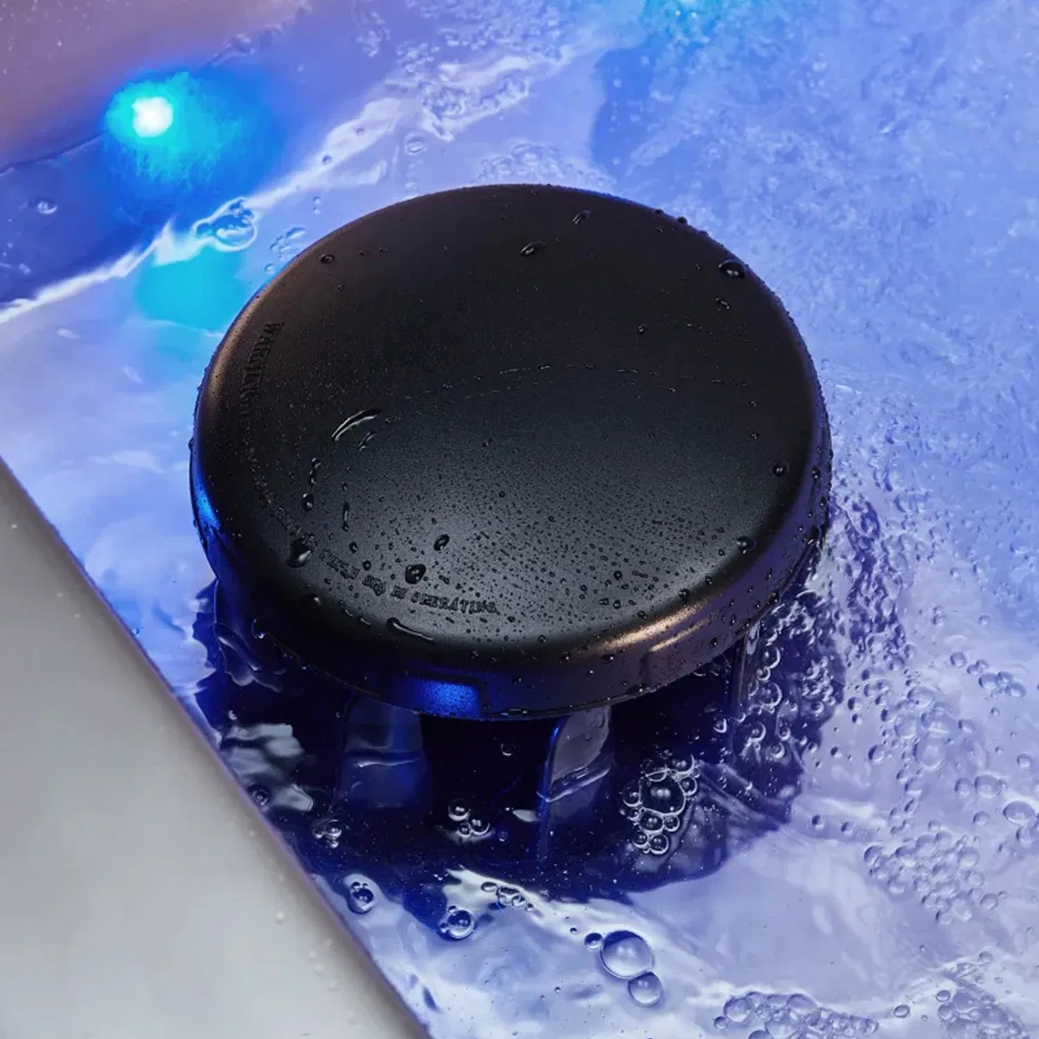 Hot Sale 4 Person Outdoor Hot Tub Air Jetted Massage Bathtub Deep Soaking SPA Tub for Garden