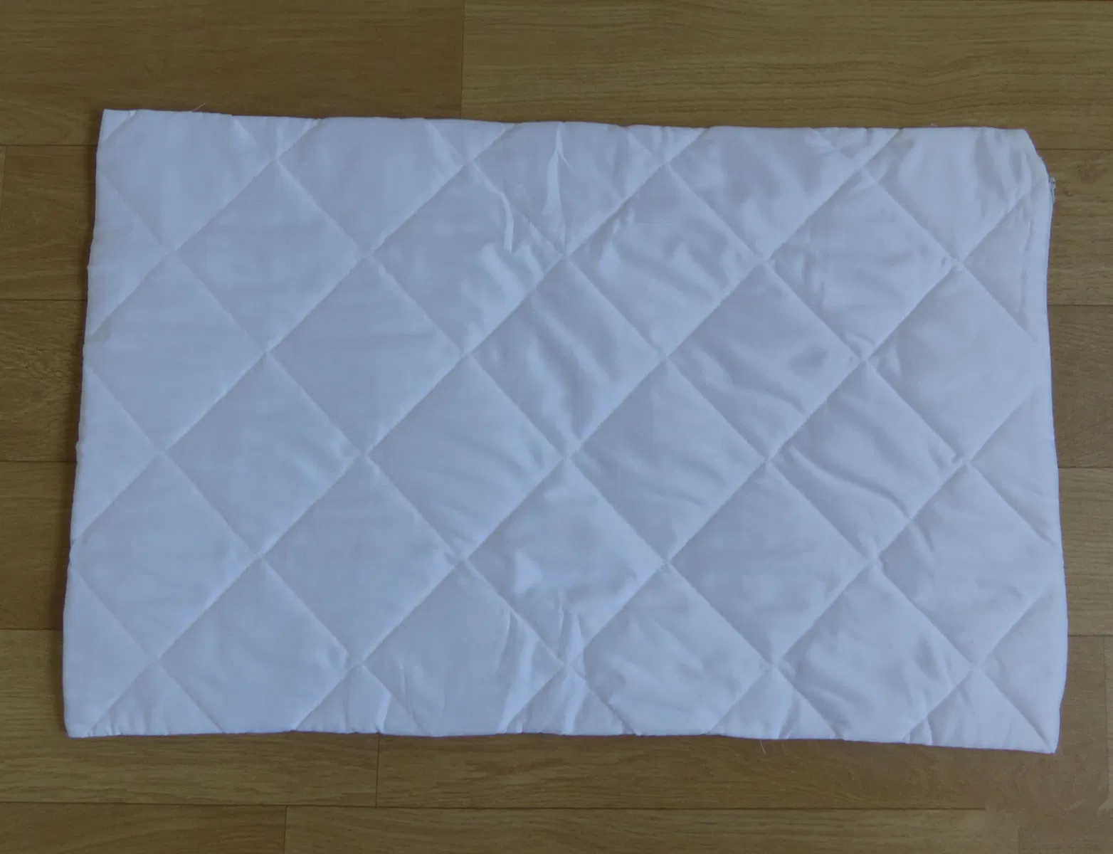 Factory Wholesale Microfiber Zippered Pillow Protectors Quilted Pillow Covers
