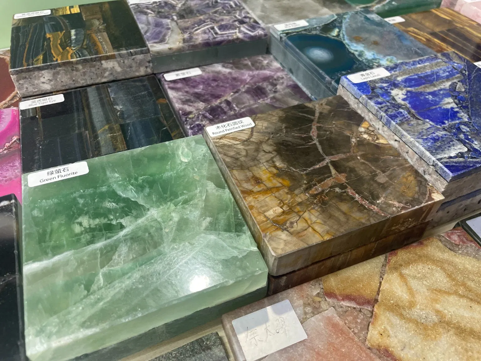 Semi Precious Stone/Agate/Crystal Stone Series Hardness High Transparency Dining Tables Flooring, Island Platforms, Background Design Wall