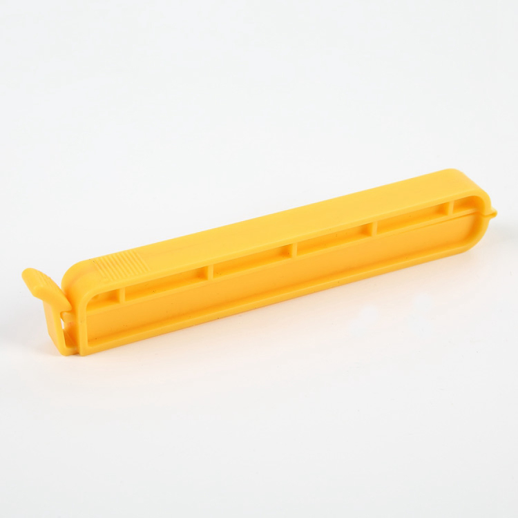 Promotional Gift 11cm Cheap Plastic Bag Seal Clips
