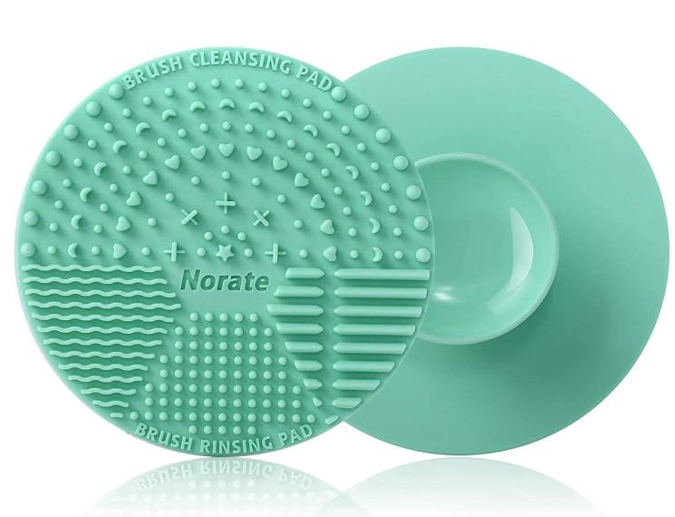 Brush Cleaning Mat Silicone Makeup Cleaning Mat Portable Washing Tool Brush Scrubber Cosmetic Brush Cleaner with Suction Cup