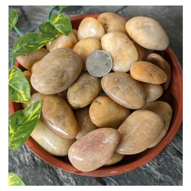 Natural Yellow Polished Decorative Jade River Rock Pebble Stone for Outdoor Villa Garden Decorative