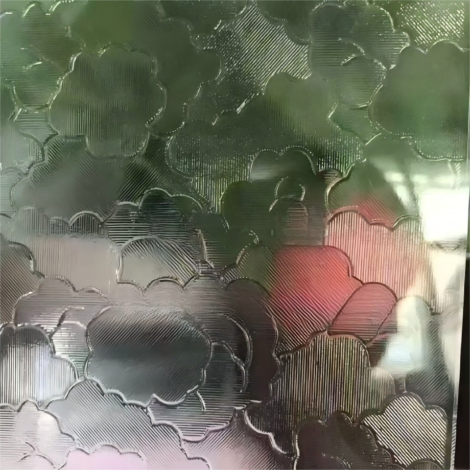 Ultra-Matte Finish Patterned Glass for Glare-Free Lighting in Offices and Museums