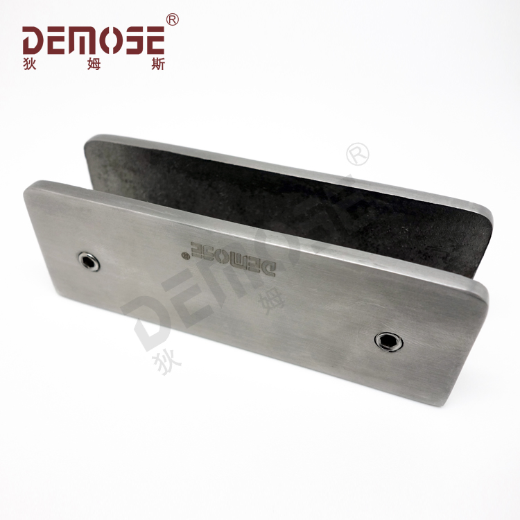 Horizontal Bar Balustrade for Modern Spaces with Glass Clamp (DMS-P14012)