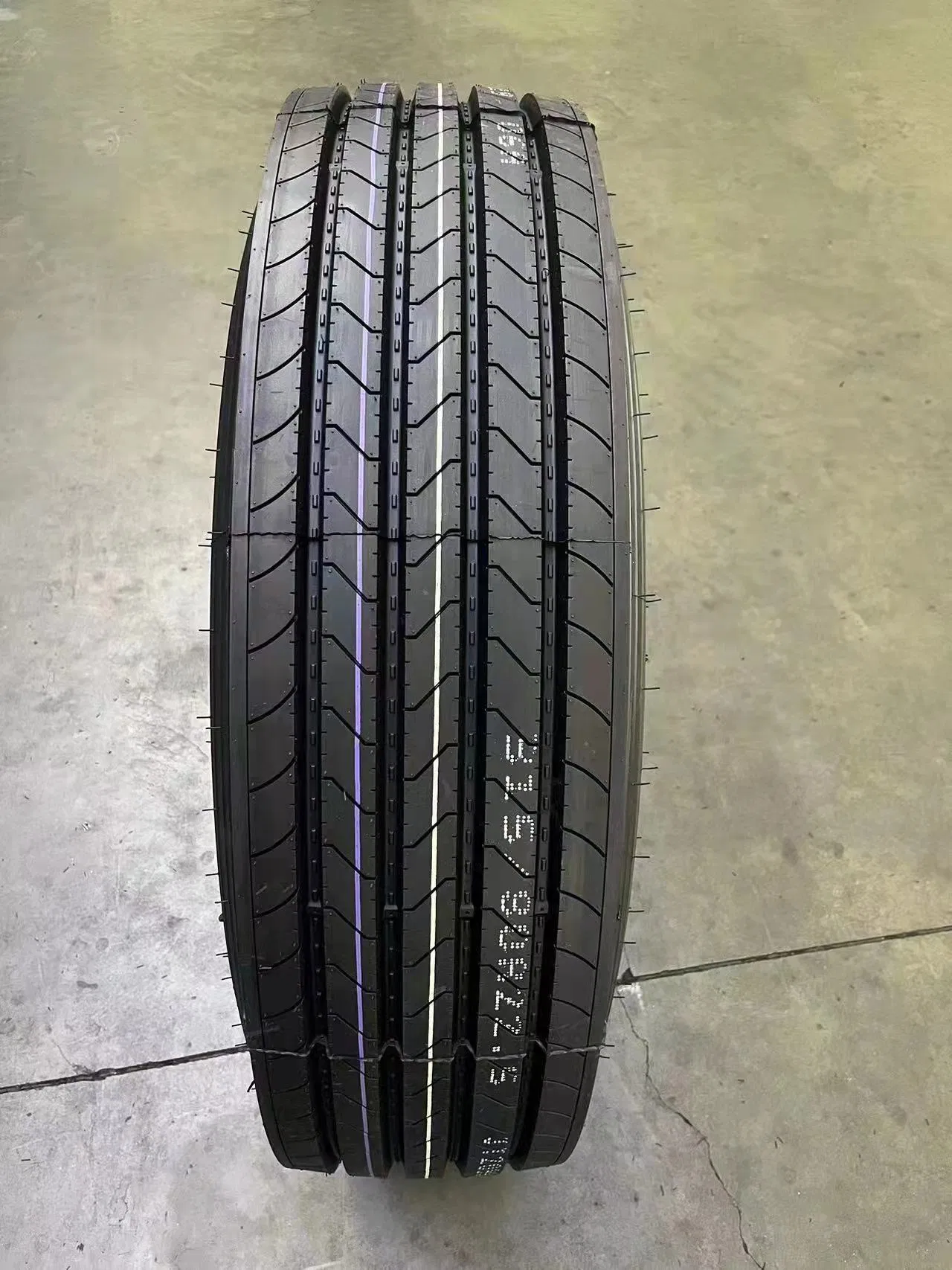 TBR Overloading Structure 315/80 R22.5 Truck Tyre