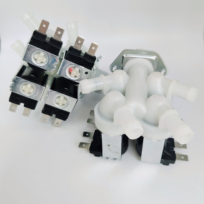 Fully Automatic Washing Machine Inlet Valve Solenoid Valve One in Four out Accessories Nylon Four Valve Water Dispenser Dishwasher Pulsator