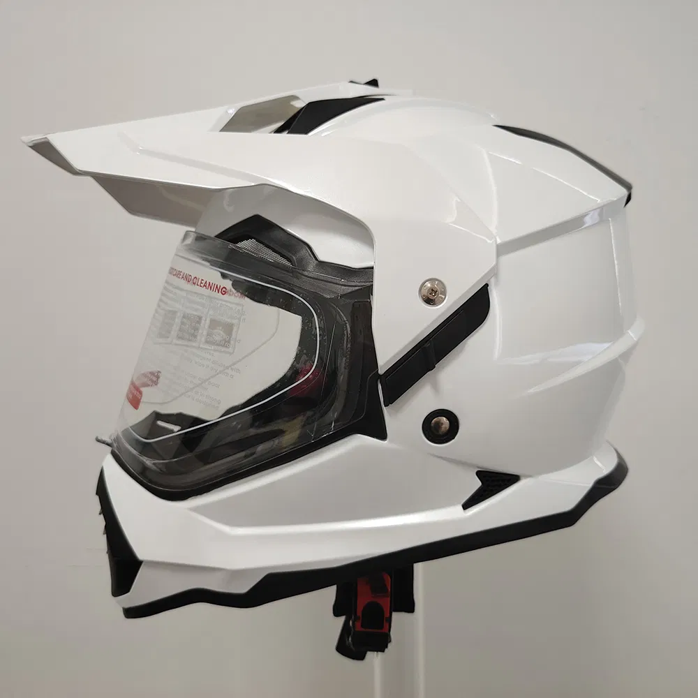 Мотошлем кроссовый с двойным козырьком